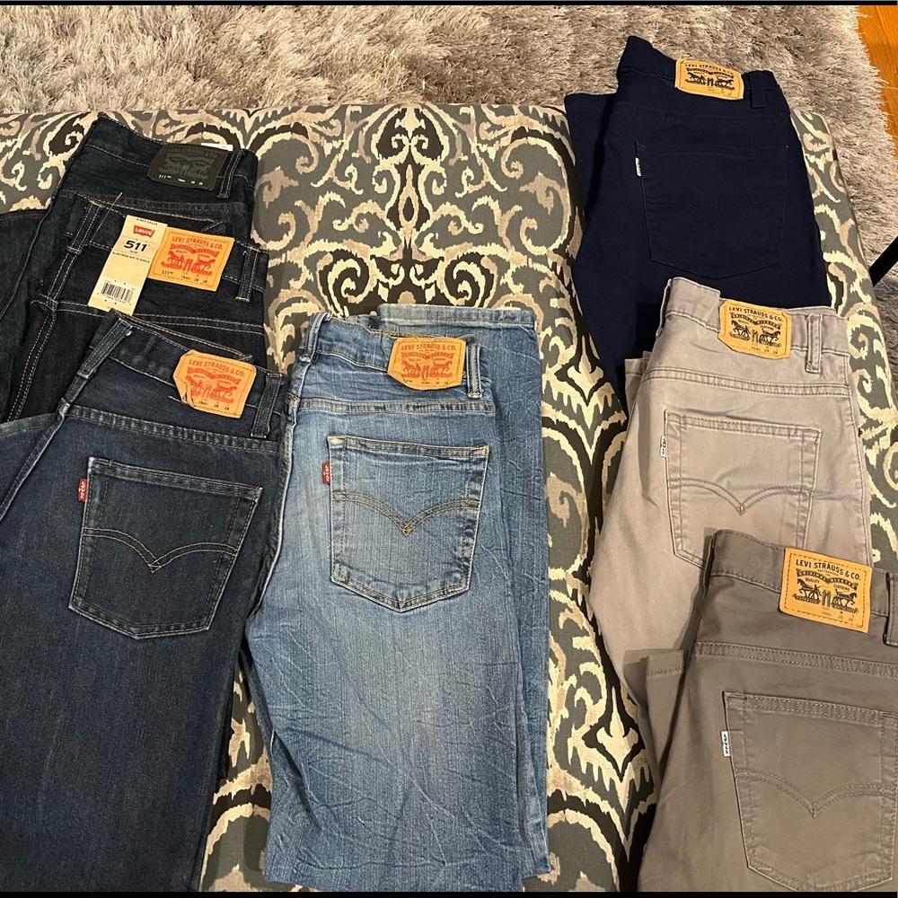 Levi’s Bundle Boy size 16.